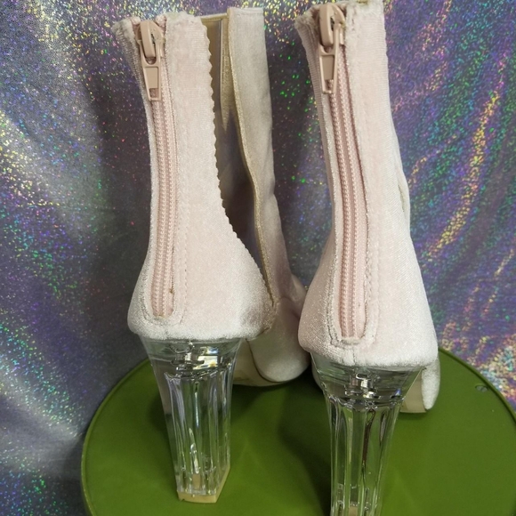 Chase and Chloe Velvet Pink Boots - Picture 4 of 6